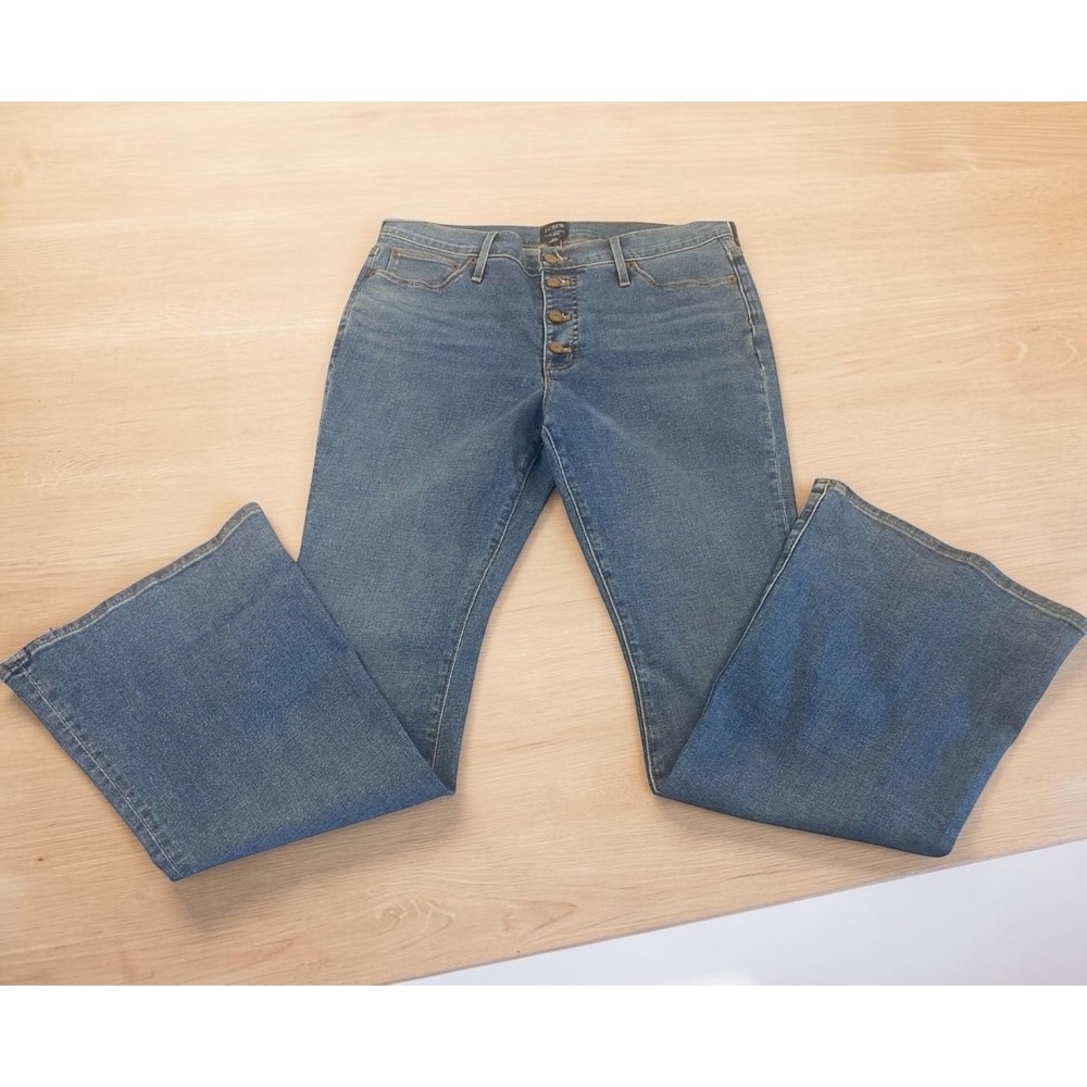 J‎ Crew Button Fly Wide Flair Leg Stretch Medium Wash Jeans Women Size 30 NWOT